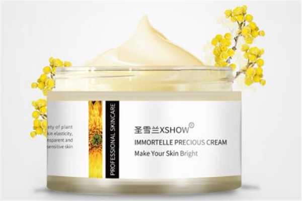 适合干皮的高保湿面霜排名 焕活水润新肌肤，你值得拥有